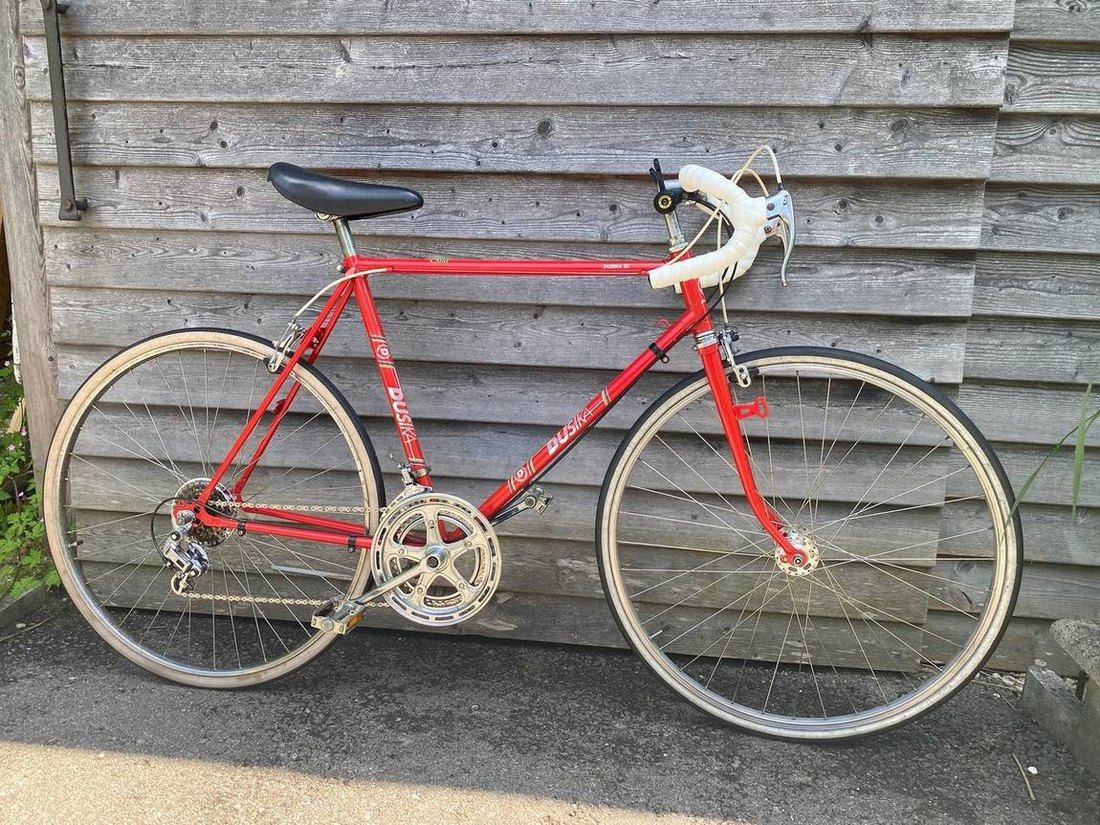 Rennrad aus dem Geschäft